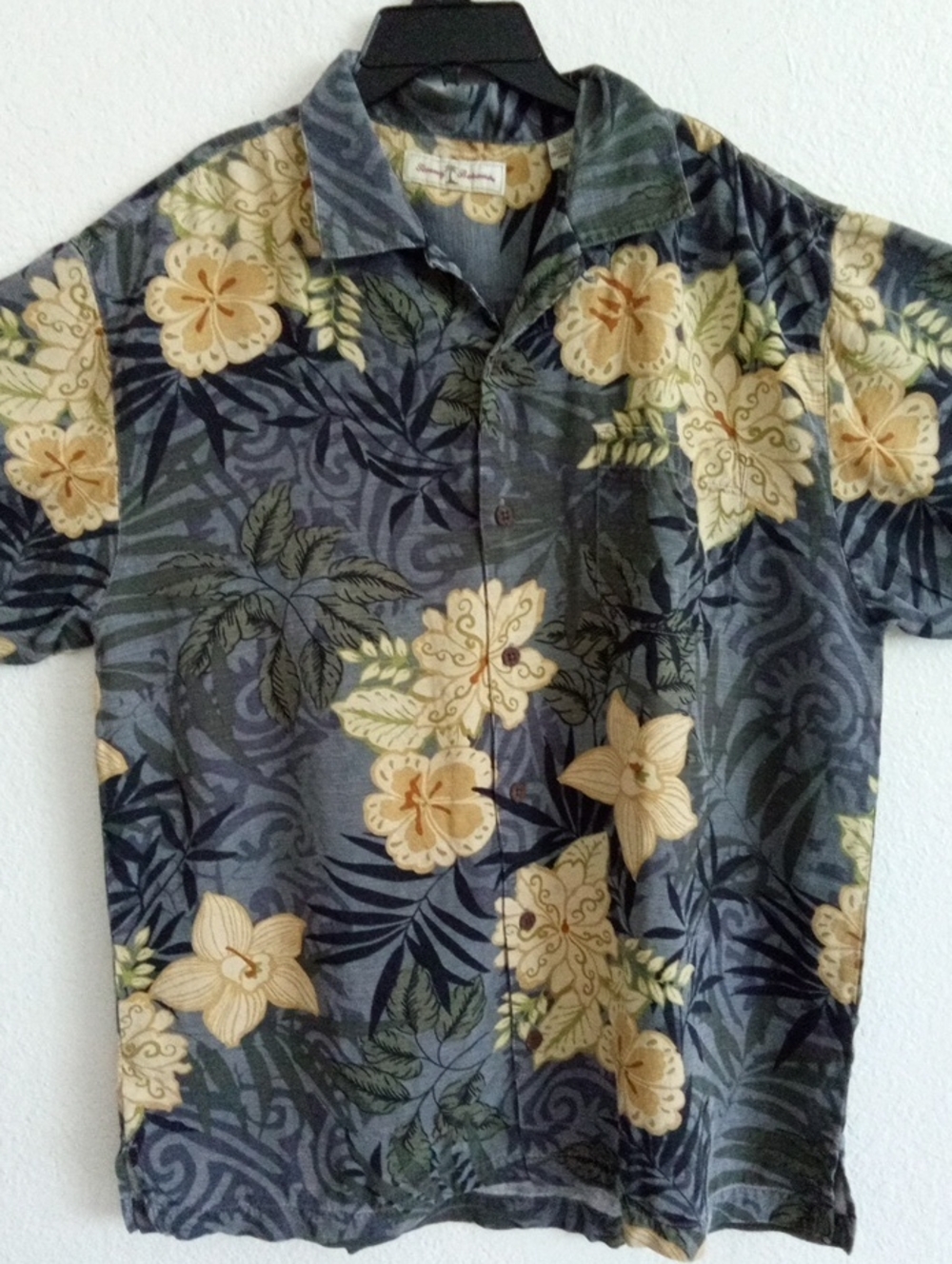 Tommy Bahama Blue Short-Sleeve Floral Button-Down Shirt #Vintage